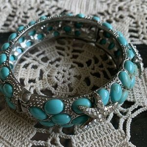 Beautiful Sparkly Starfish Bracelet